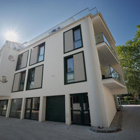 Villa Bauhaus Wellness Apartman 102 Сиофок Екстериор снимка