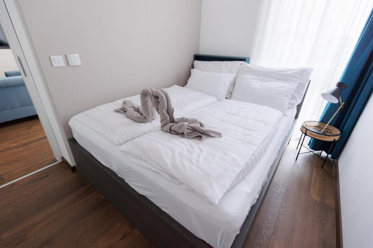 Villa Bauhaus Wellness Apartman 102 Сиофок Екстериор снимка