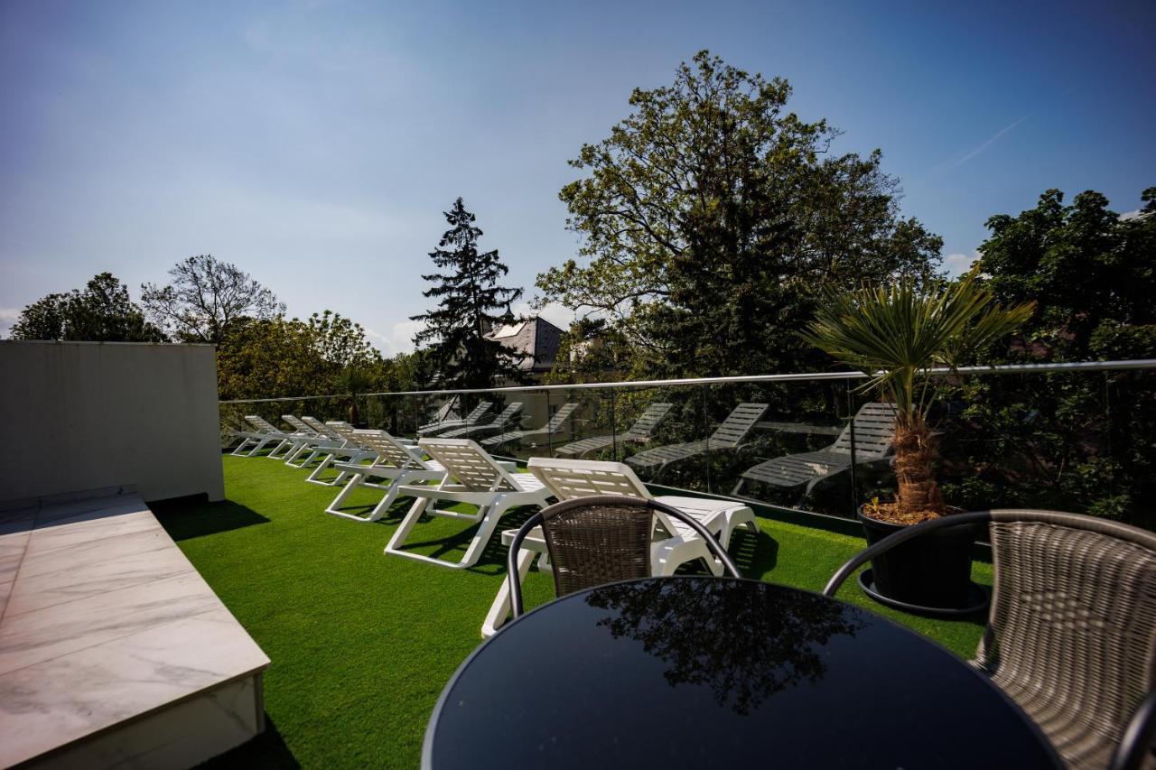 Villa Bauhaus Wellness Apartman 102 Сиофок Екстериор снимка